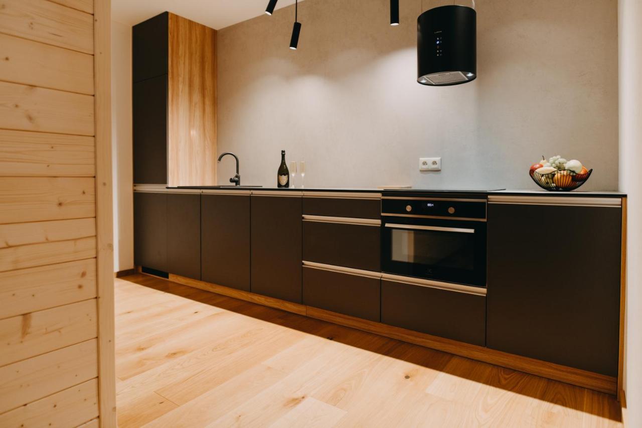Skri Chalets Liptovský Mikuláš Eksteriør bilde