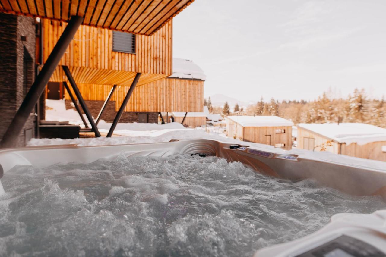Skri Chalets Liptovský Mikuláš Eksteriør bilde